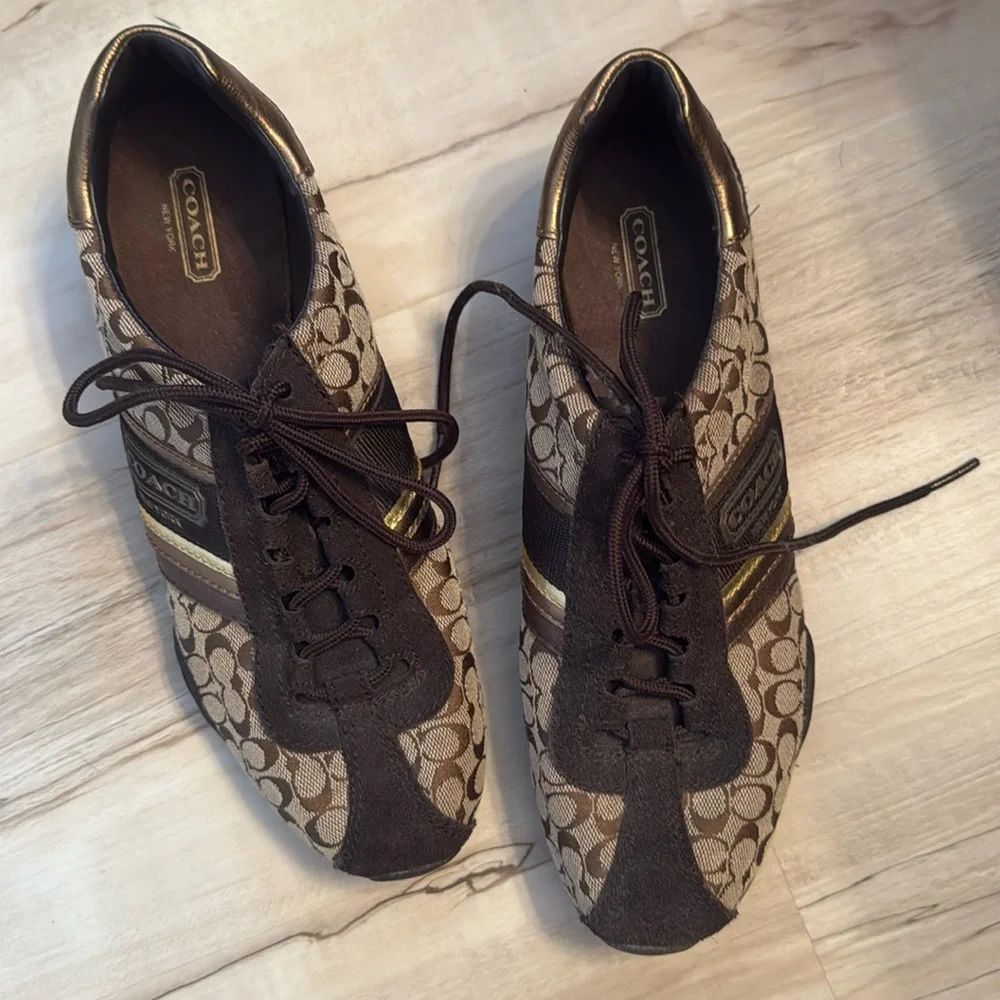 Coach Shoes - Picture 1 of 6